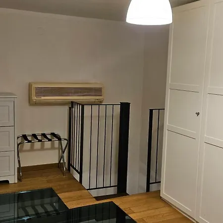 Appartement Via Begatto 1 *